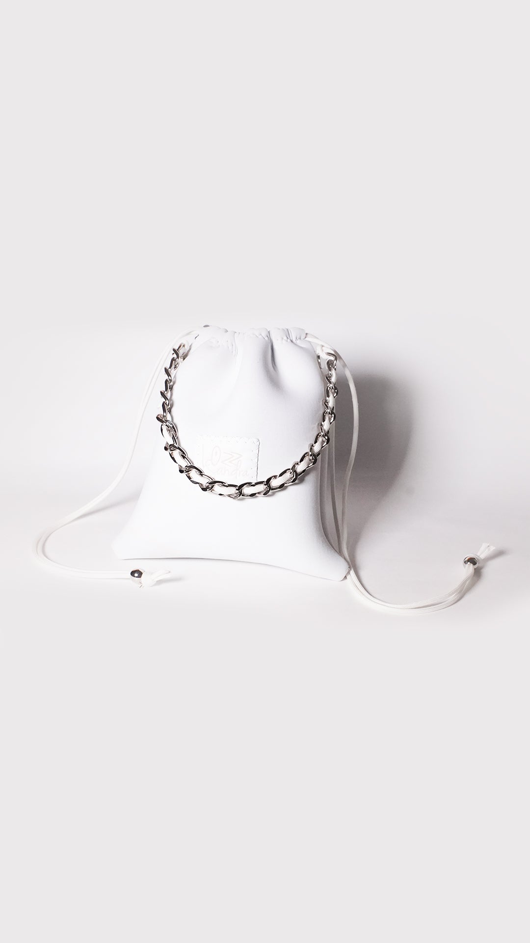 Limited | Flow Chain Pouch_White